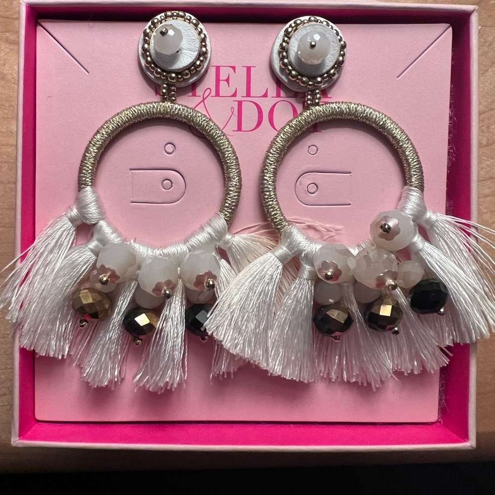 Stella & Dot White Nakoma Earring